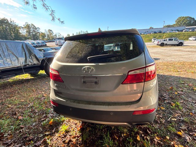 Used 2016 Hyundai Santa Fe SE w/ Option Group 03 FWD image 8