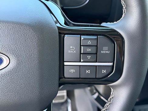 New 2026 Ford F250 Lariat w/ Black Appearance Package AWD/4WD image 15