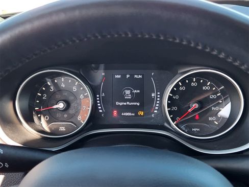 Used 2019 Jeep Compass Altitude image 15