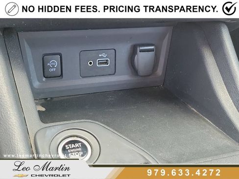 Used 2025 Nissan Sentra S FWD image 26