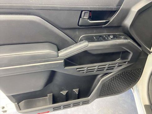 Certified 2024 Toyota Tacoma SR image 15