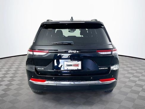 Certified 2024 Jeep Grand Cherokee Laredo X w/ Luxury Tech Group I AWD/4WD image 10