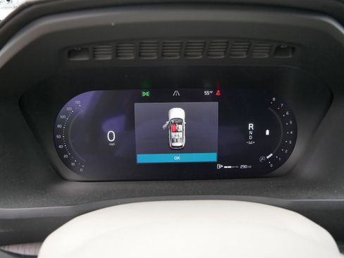 Certified 2025 Volvo XC90 B6 Ultra AWD/4WD image 22