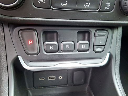 Used 2018 GMC Terrain SLE FWD image 12