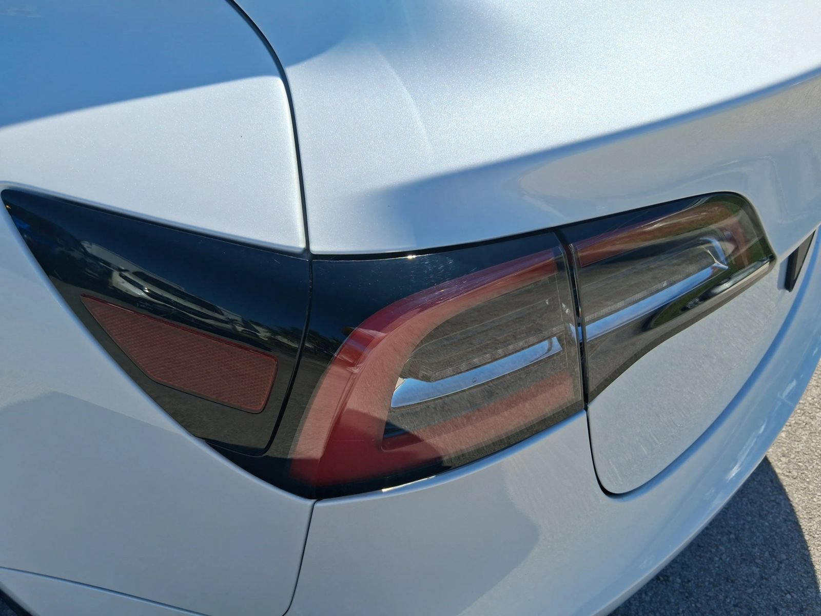 Used 2020 Tesla Model 3 Long Range AWD/4WD image 14