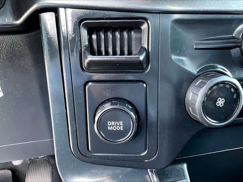 Certified 2024 Ford F150 STX image 30