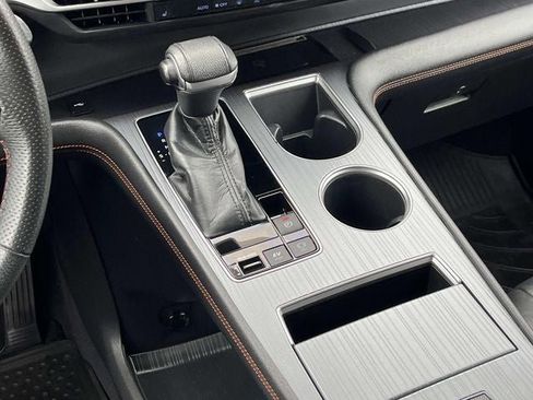 Used 2022 Toyota Sienna XSE w/ XSE Plus Package image 14