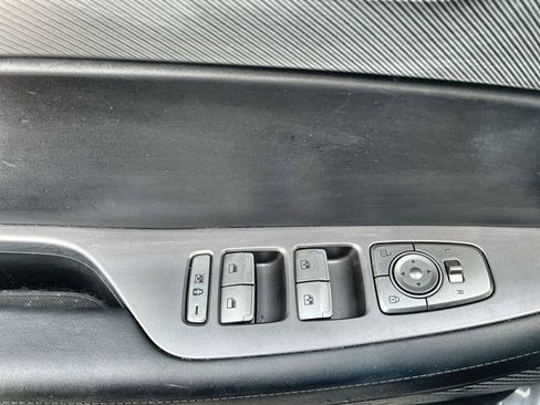 Used 2025 Hyundai Palisade SEL image 17