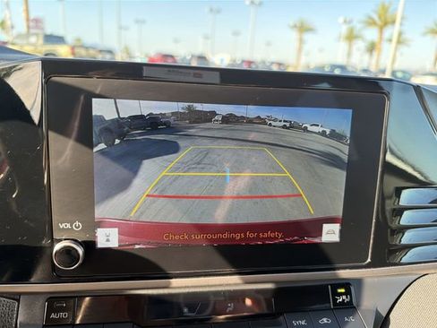 Used 2025 Toyota Camry LE image 21