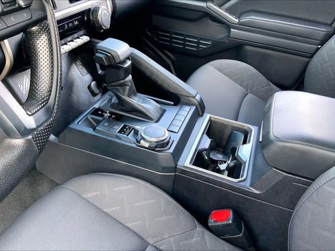 Used 2024 Toyota Tacoma SR5 image 16