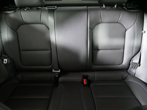 Used 2025 Buick Envista Sport Touring w/ Convenience I Package image 13