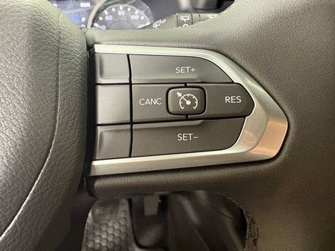 New 2026 Jeep Compass Latitude w/ Sun and Sound Group AWD/4WD image 24