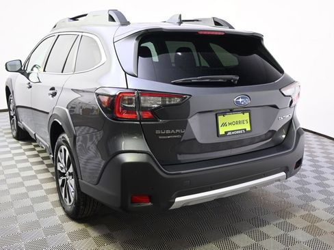 Certified 2025 Subaru Outback Limited image 4