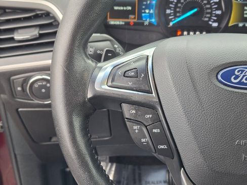 Used 2019 Ford Edge SEL w/ Equipment Group 201A image 28