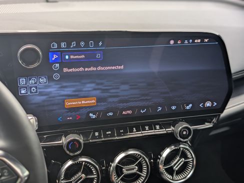 Used 2024 Chevrolet Blazer EV LT AWD/4WD image 29