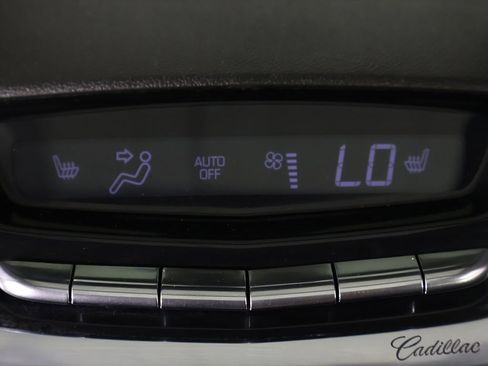 Used 2024 Cadillac XT6 Sport w/ LPO, Floor Liner Package AWD/4WD image 64