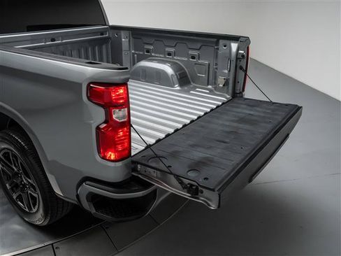 Used 2023 Chevrolet Silverado 1500 Custom RWD image 30