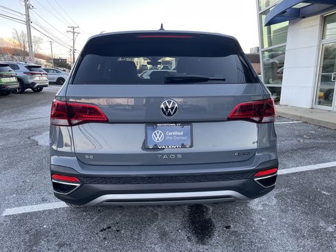 Certified 2024 Volkswagen Taos SE AWD/4WD image 5