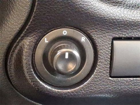 Used 2016 Jeep Wrangler Unlimited Sport w/ Quick Order Package 24S image 24