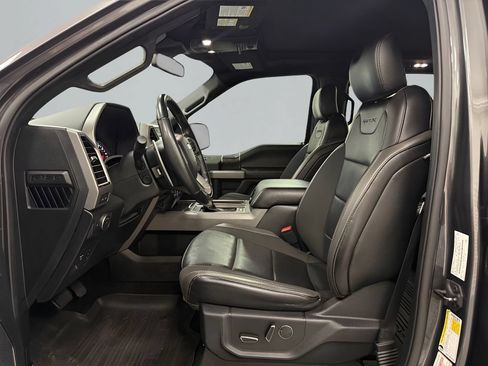 Used 2019 Ford F150 Raptor w/ Equipment Group 802A Luxury AWD/4WD image 13