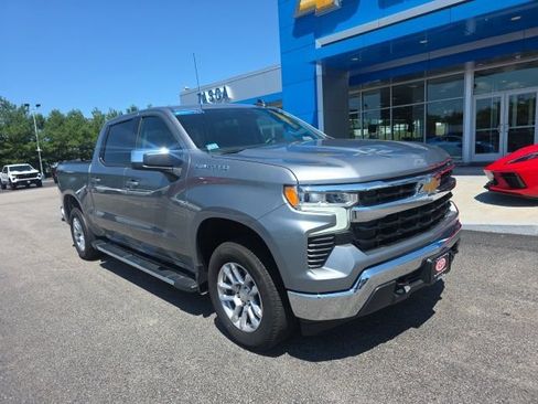 Used 2023 Chevrolet Silverado 1500 LT AWD/4WD image 1