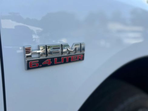 Used 2018 RAM 2500 Tradesman w/ Snow Chief Group image 34