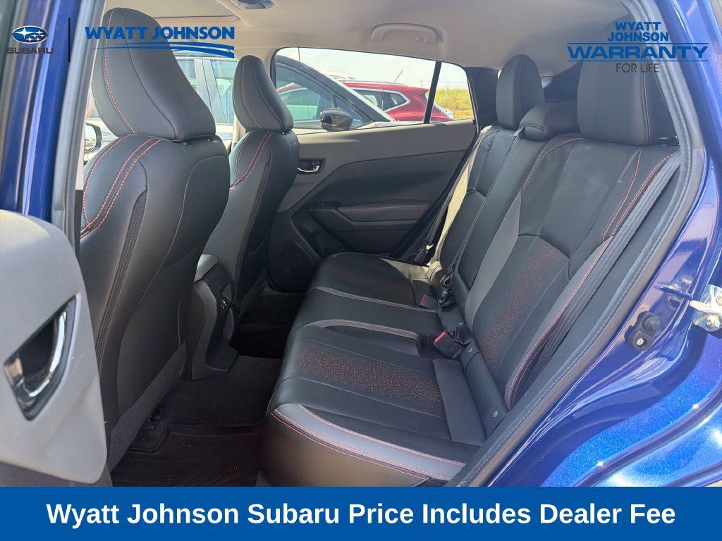 Used 2025 Subaru Crosstrek 2.5i Limited w/ Crosstrek Mirror Package AWD/4WD image 29