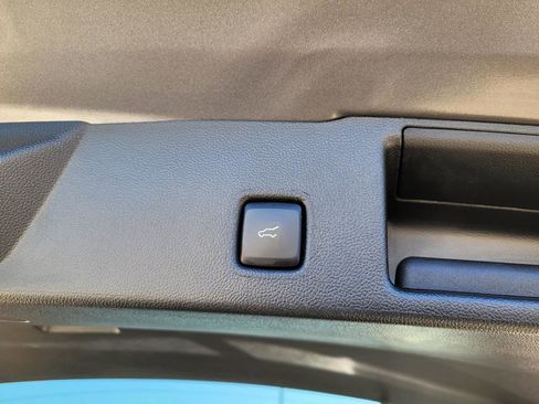 Used 2023 Ford Escape Platinum w/ Premium Technology Package image 16