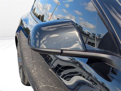 Used 2023 Tesla Model 3 Long Range image 11