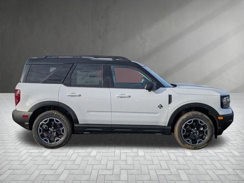 New 2025 Ford Bronco Sport Outer Banks w/ Outer Banks Tech Package+ image 9