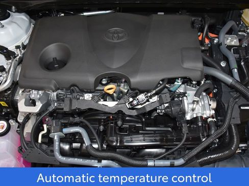 New 2026 Toyota Camry XLE image 7