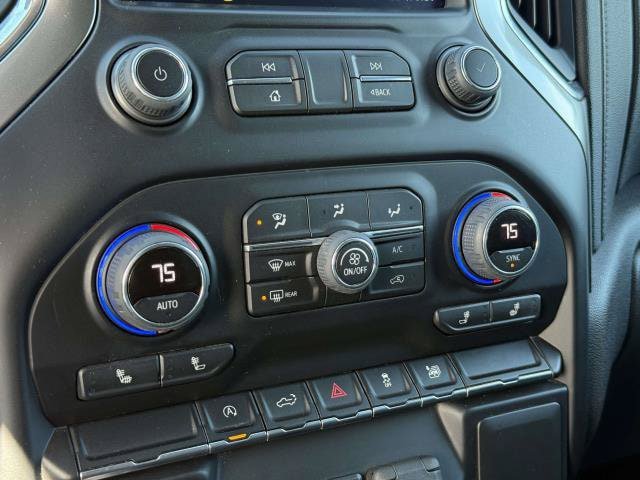 Used 2022 Chevrolet Silverado 1500 LT AWD/4WD image 25