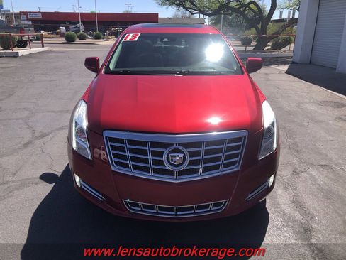 Used 2013 Cadillac XTS Premium image 3