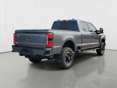 Used 2025 Ford F350 Lariat w/ Lariat Ultimate Package AWD/4WD image 7