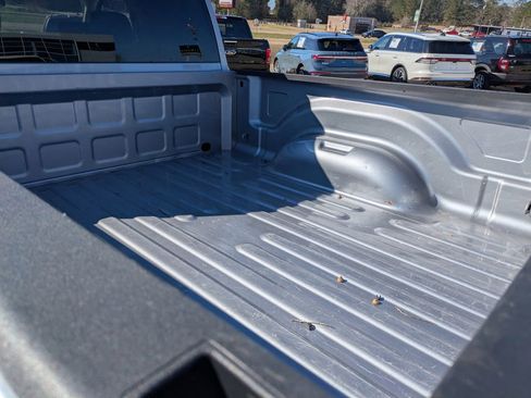 Used 2024 RAM 1500 Classic SLT image 7