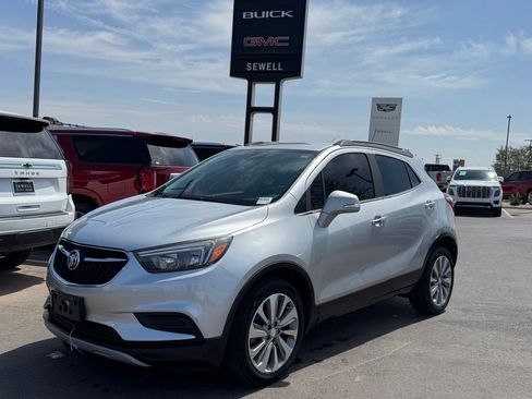 Used 2018 Buick Encore Preferred FWD image 1