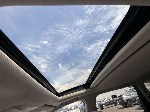 Used 2025 Honda CR-V EX image 21