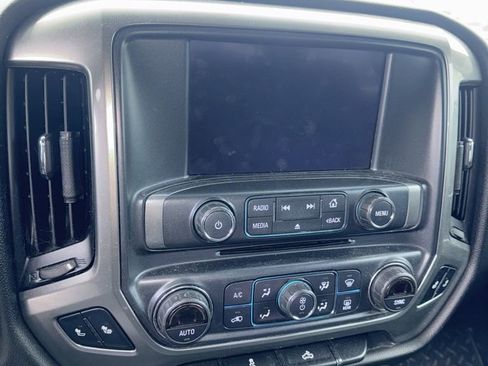 Used 2018 Chevrolet Silverado 1500 LT w/ All Star Edition AWD/4WD image 13