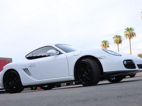 Used 2011 Porsche Cayman RWD image 12