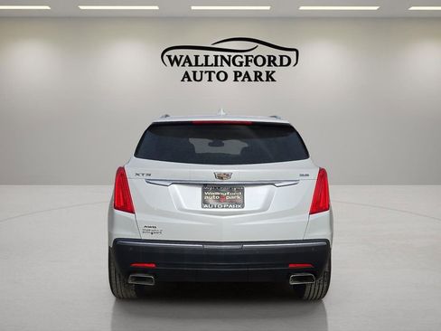 Used 2018 Cadillac XT5 Luxury w/ Driver Awareness Package image 5