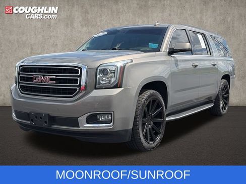 Used 2019 GMC Yukon XL SLT AWD/4WD image 4