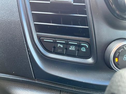 Used 2021 Ford Transit 350 XLT image 31