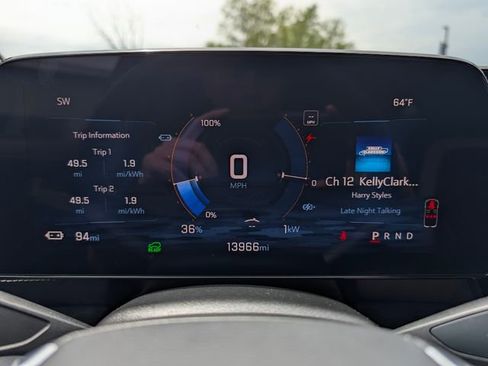 Used 2024 Chevrolet Blazer EV LT AWD/4WD image 22