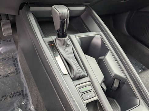 Used 2023 Honda Accord EX image 13