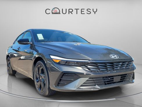 New 2026 Hyundai Elantra SEL Sport w/ Cargo Package image 4