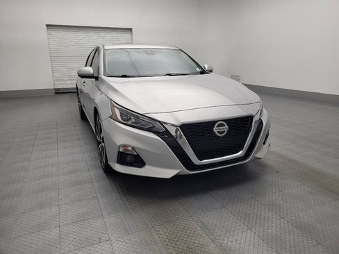 Used 2020 Nissan Altima 2.5 Platinum image 14