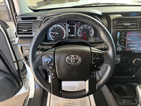 Used 2021 Toyota 4Runner TRD Off-Road Premium image 9