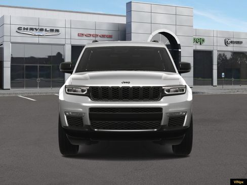 New 2025 Jeep Grand Cherokee L Limited w/ Black Appearance Package image 10