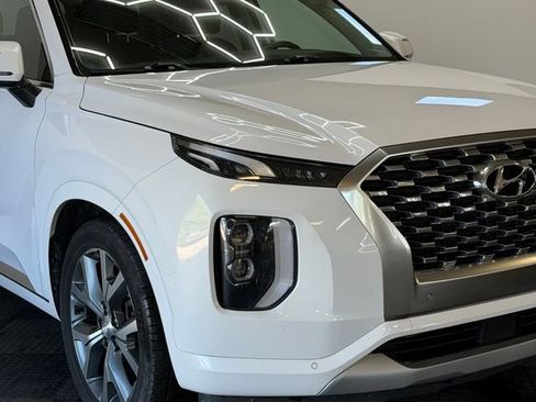 Used 2021 Hyundai Palisade Limited AWD/4WD image 2
