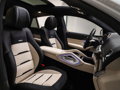 New 2026 Mercedes-Benz GLE 53 AMG 4MATIC Coupe image 10